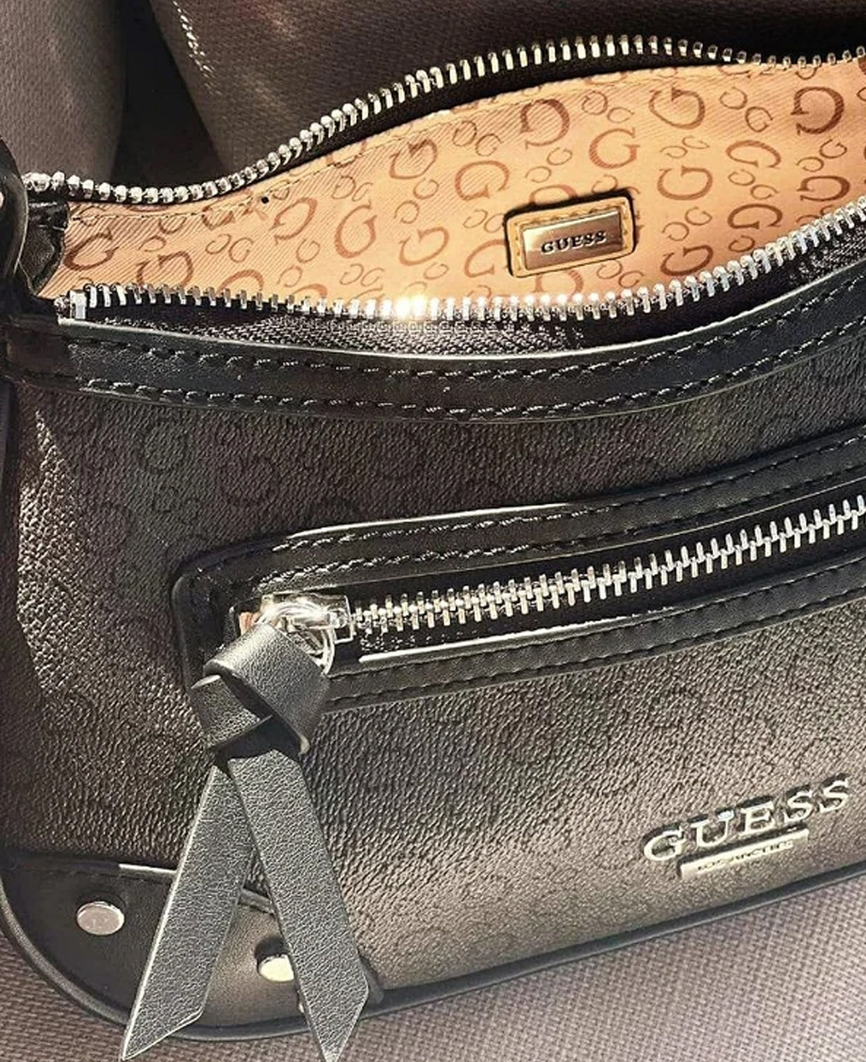 Guess Baguette Bag