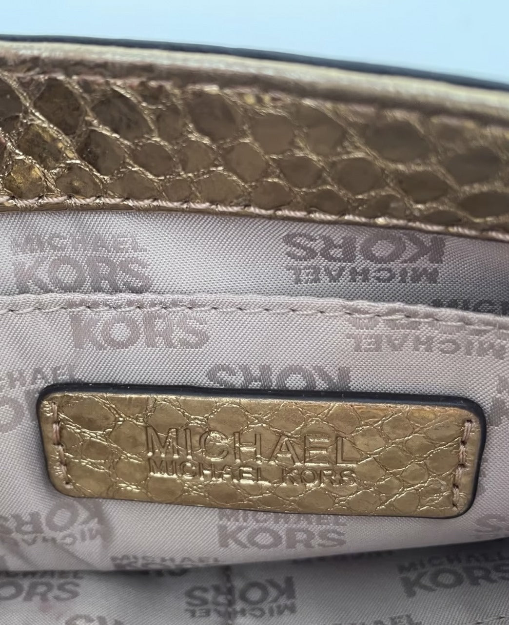 Michael Kors Hamilton Small Shoulder Flap in Pale Gold Embossed Leather